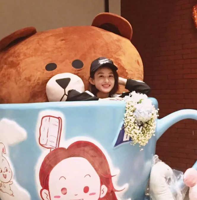 今年秋冬最chic!原來短發和帽子這么配啊! 今年秋冬最chic!原來短發和帽子這么配啊!